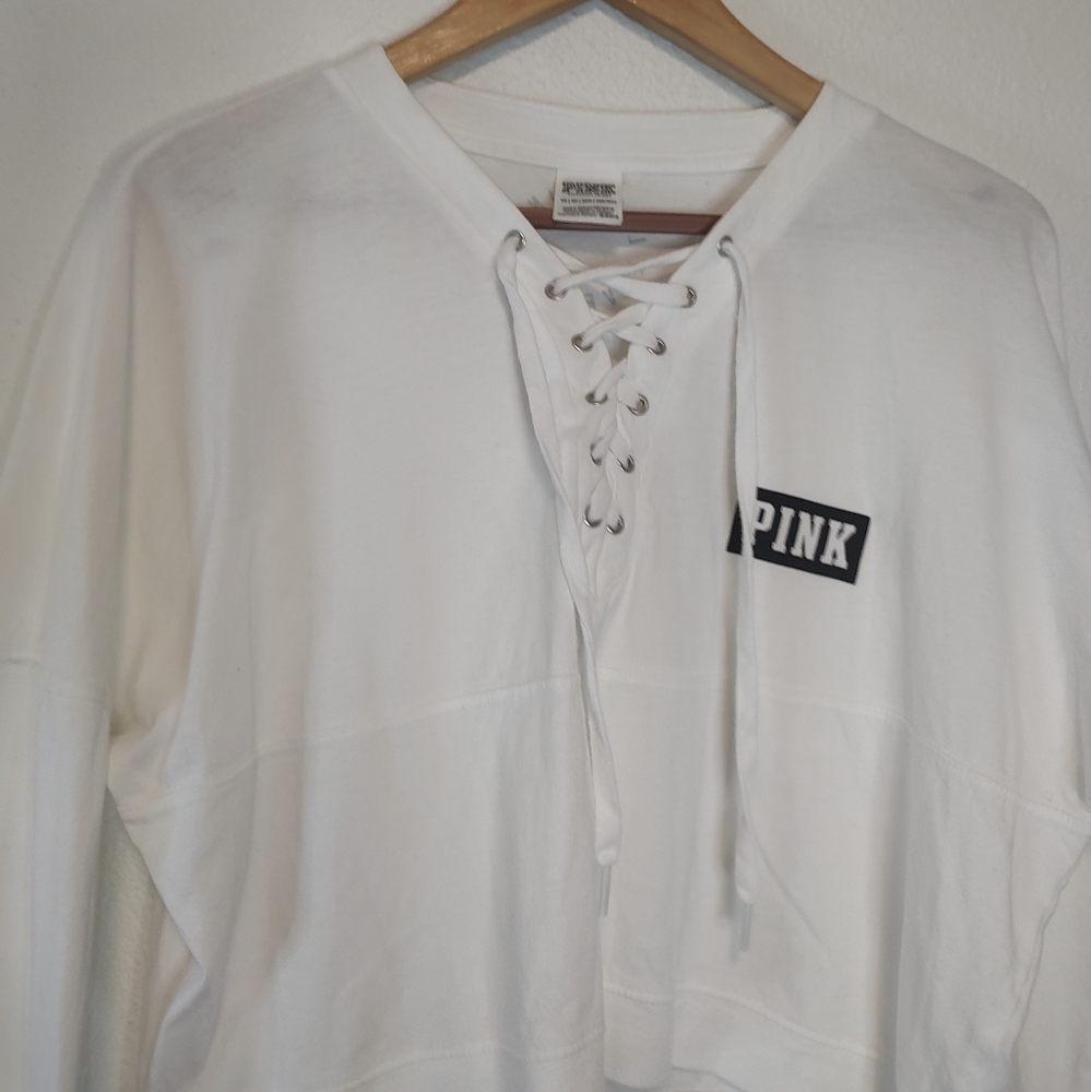 PINK Victoria's Secret White Lace-Up Neck Long Sleeve Cropped T-Shirt Size XS - Picture 7 of 10